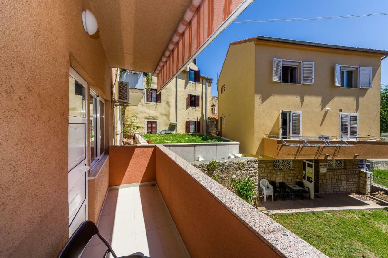 Apartment Simoni Zd 扎达尔 外观 照片