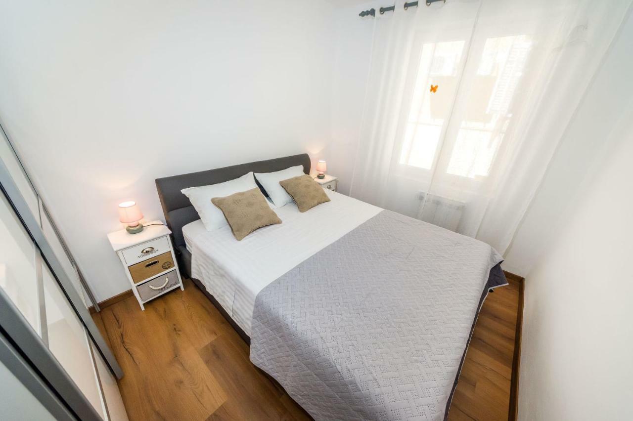 Apartment Simoni Zd 扎达尔 外观 照片