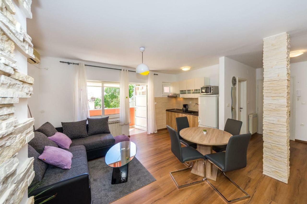 Apartment Simoni Zd 扎达尔 外观 照片