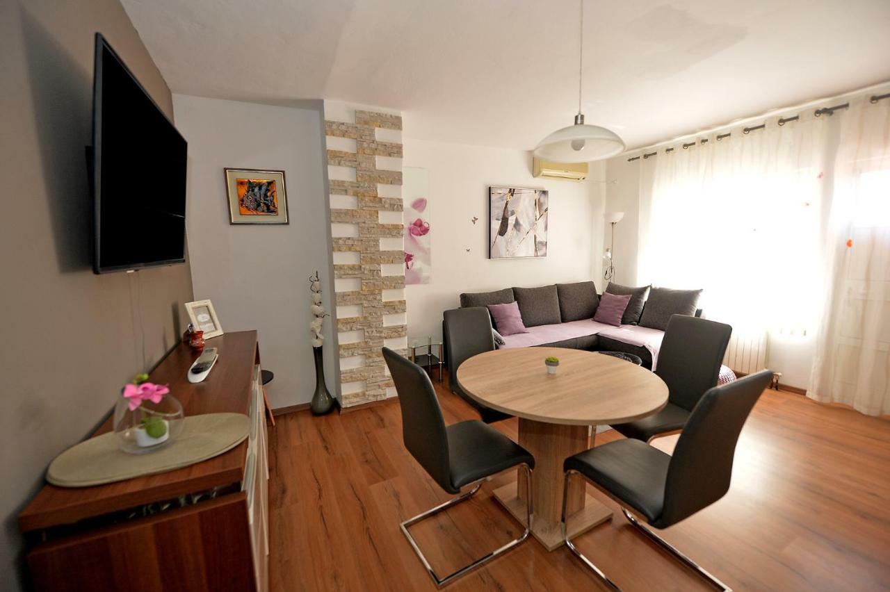 Apartment Simoni Zd 扎达尔 外观 照片